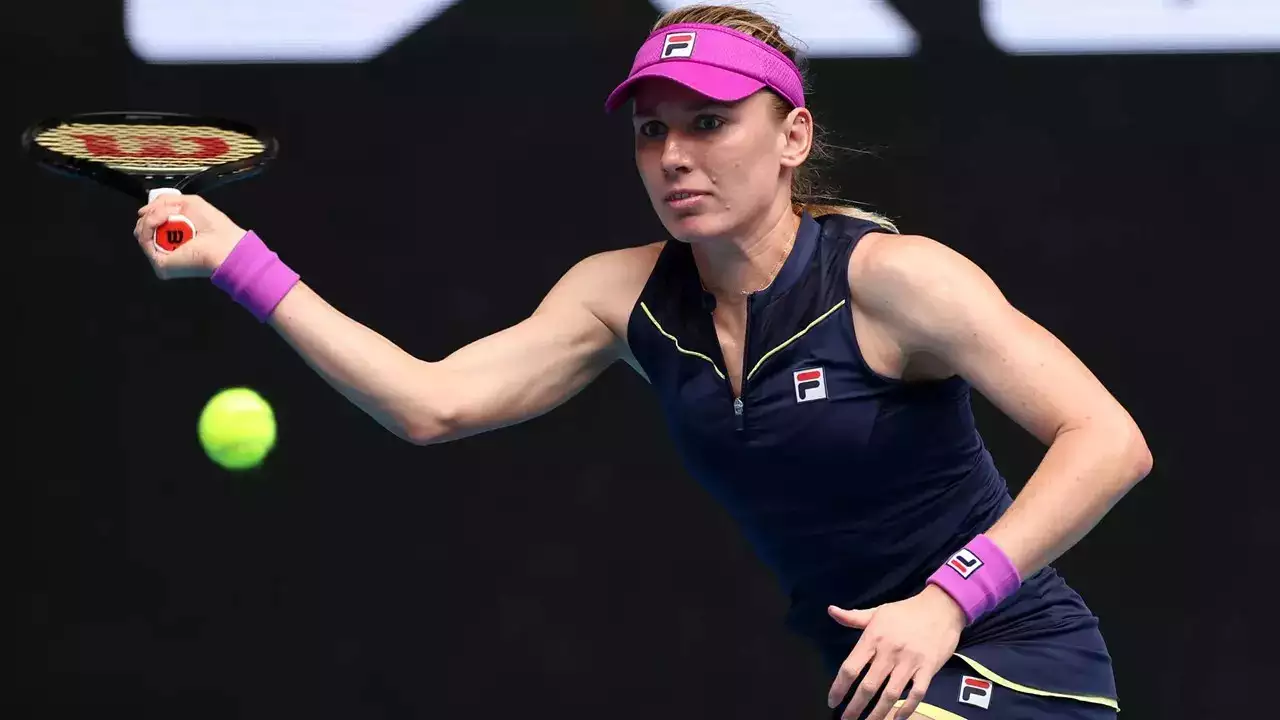 Ekaterina Alexandrova vs Anisimova: Doha Semifinal Ekaterina Alexandrova vs Anisimova: Doha Semifinal